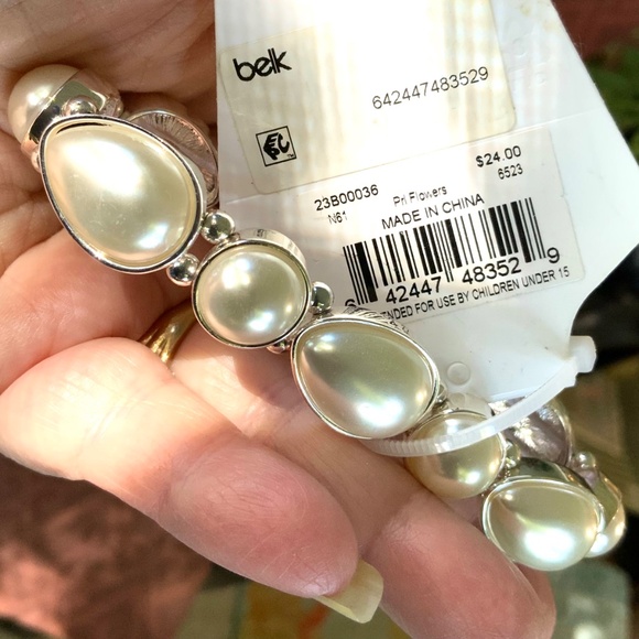 Pearl Cabochon Stretch Bracelet ⭐️ BELK $24 RETAIL ⭐️New w/ Tag - Picture 5 of 8